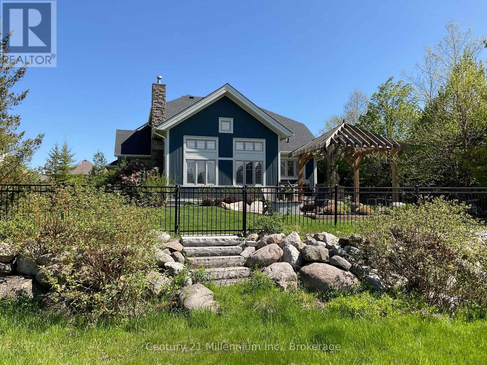 132 Rankin's Crescent, Blue Mountains, Ontario  N0H 2P0 - Photo 31 - X12153765