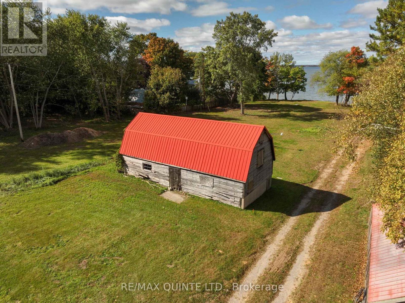 1866-1874 County Rd 12 Road, Prince Edward County, Ontario  K0K 2T0 - Photo 19 - X12146773