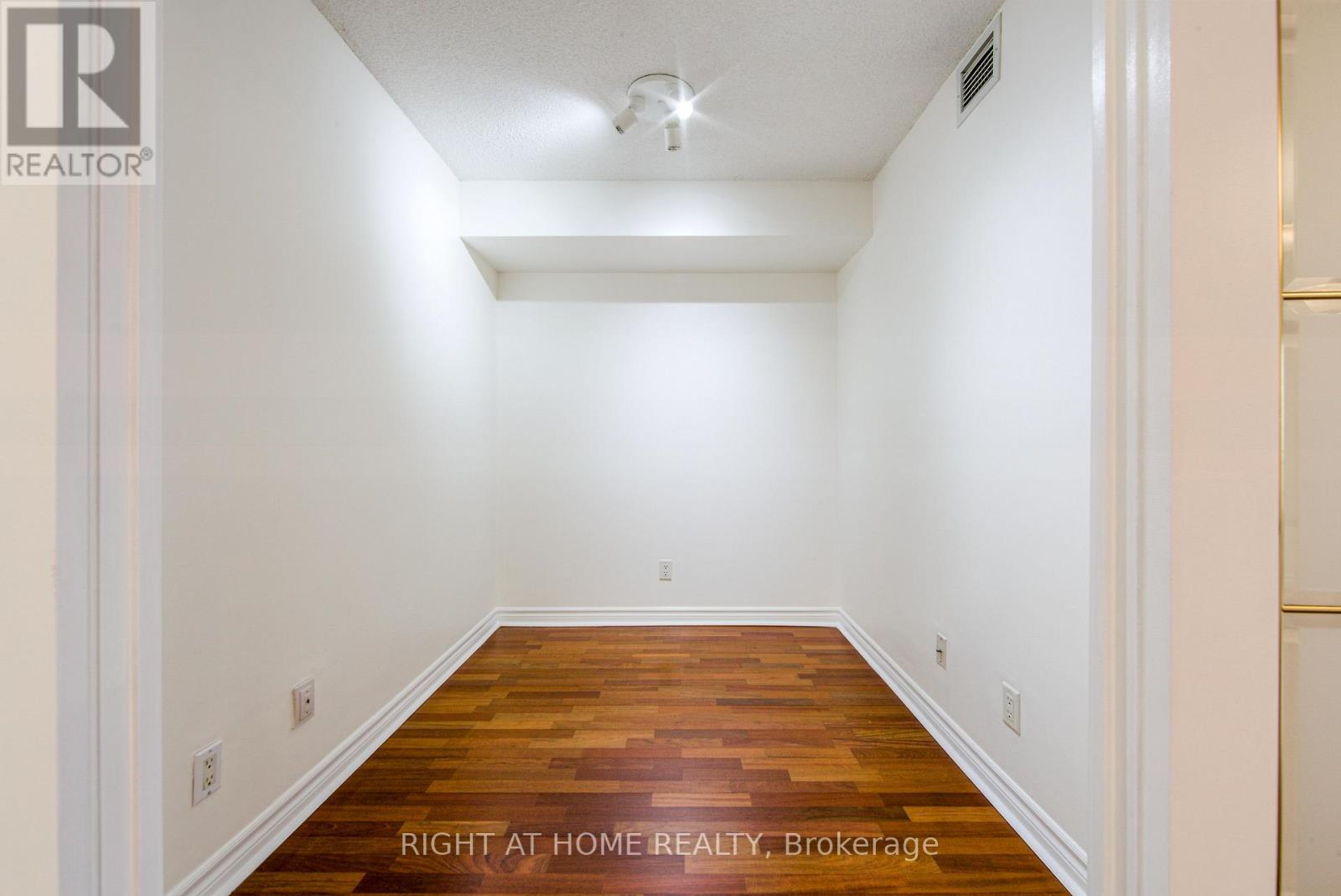 410 - 19 Barberry Place, Toronto (Bayview Village), Ontario  M2K 3E3 - Photo 21 - C12157544