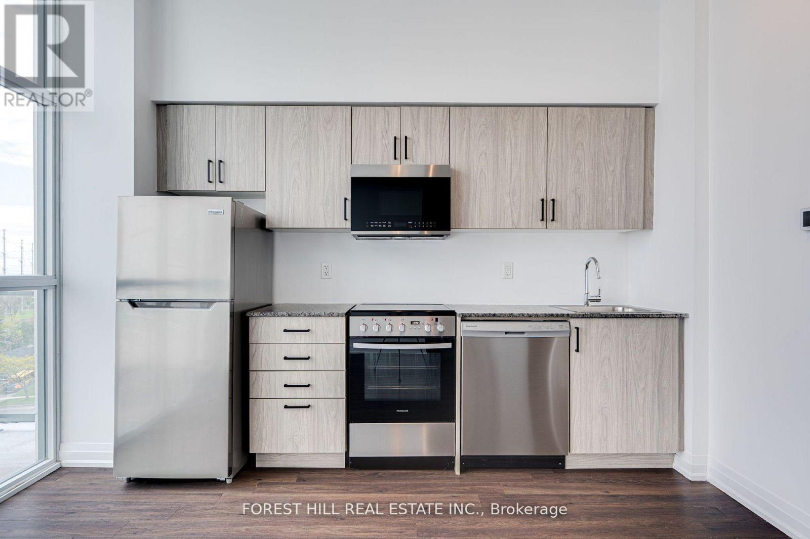 826 - 20 Meadowglen Place, Toronto, Ontario  M1H 2Y5 - Photo 3 - E12157539