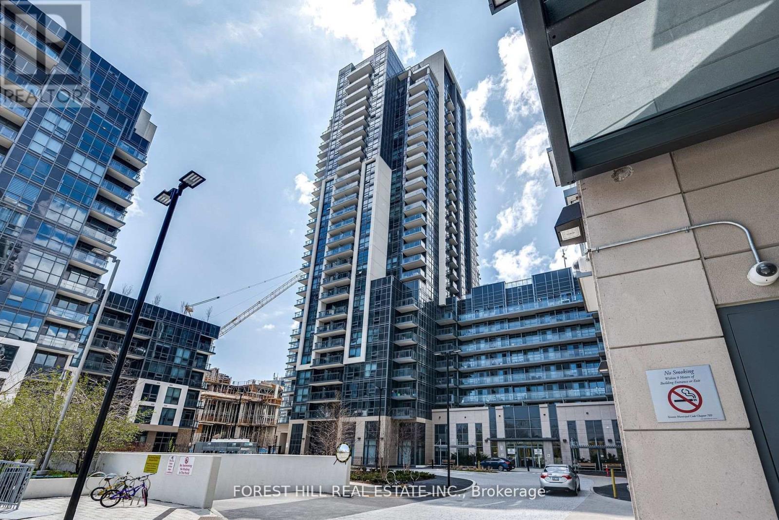 826 - 20 MEADOWGLEN PLACE, Toronto, Ontario