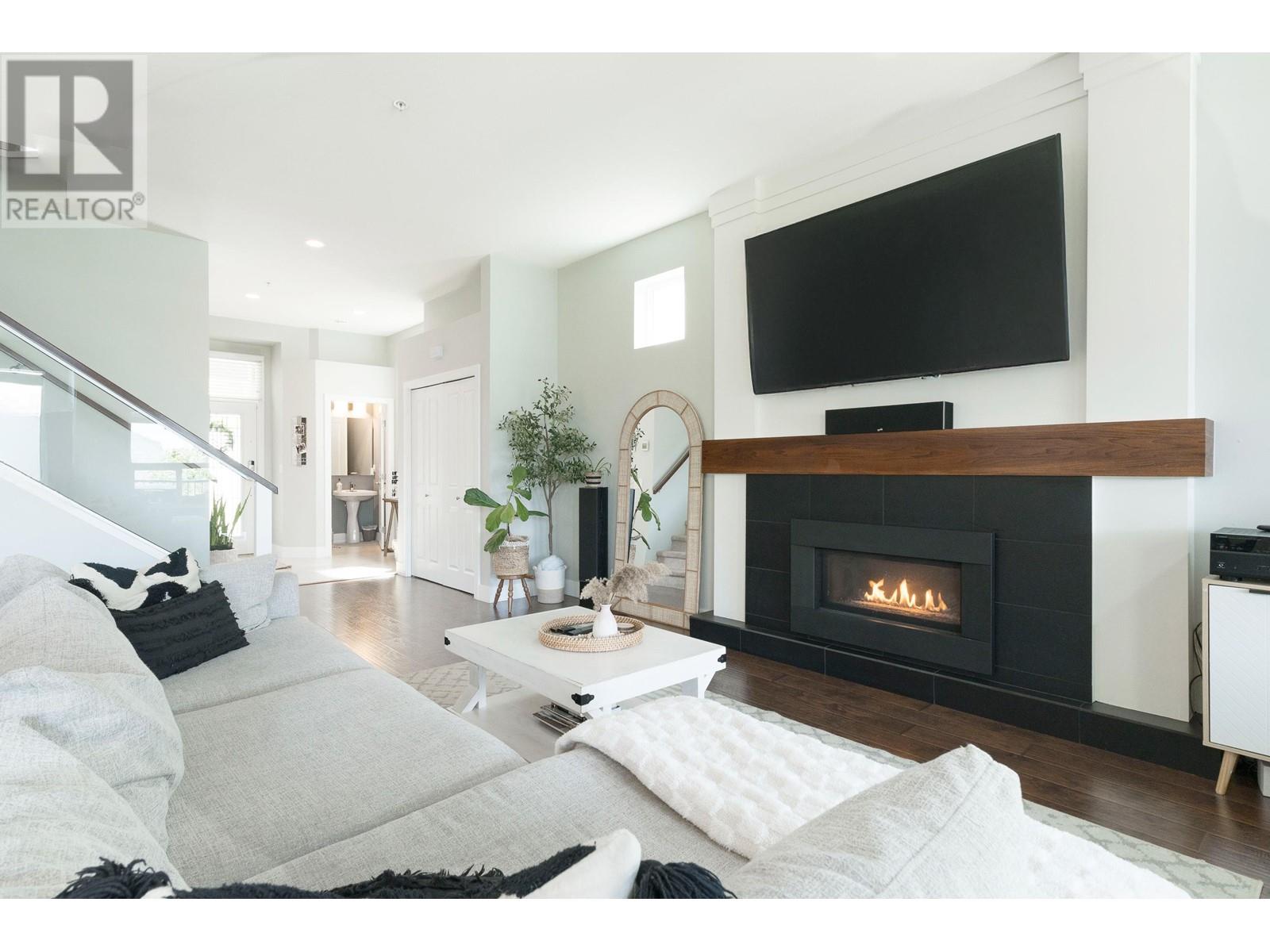10469 Mceachern Street, Maple Ridge, British Columbia  V2W 0H8 - Photo 10 - R3002613