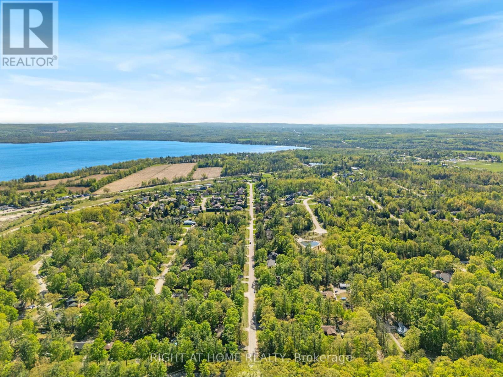 1857 Kensington Place, Severn, Ontario  L3V 7J8 - Photo 36 - S12157538