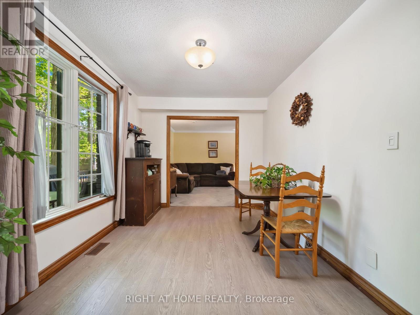 1857 Kensington Place, Severn, Ontario  L3V 7J8 - Photo 9 - S12157538