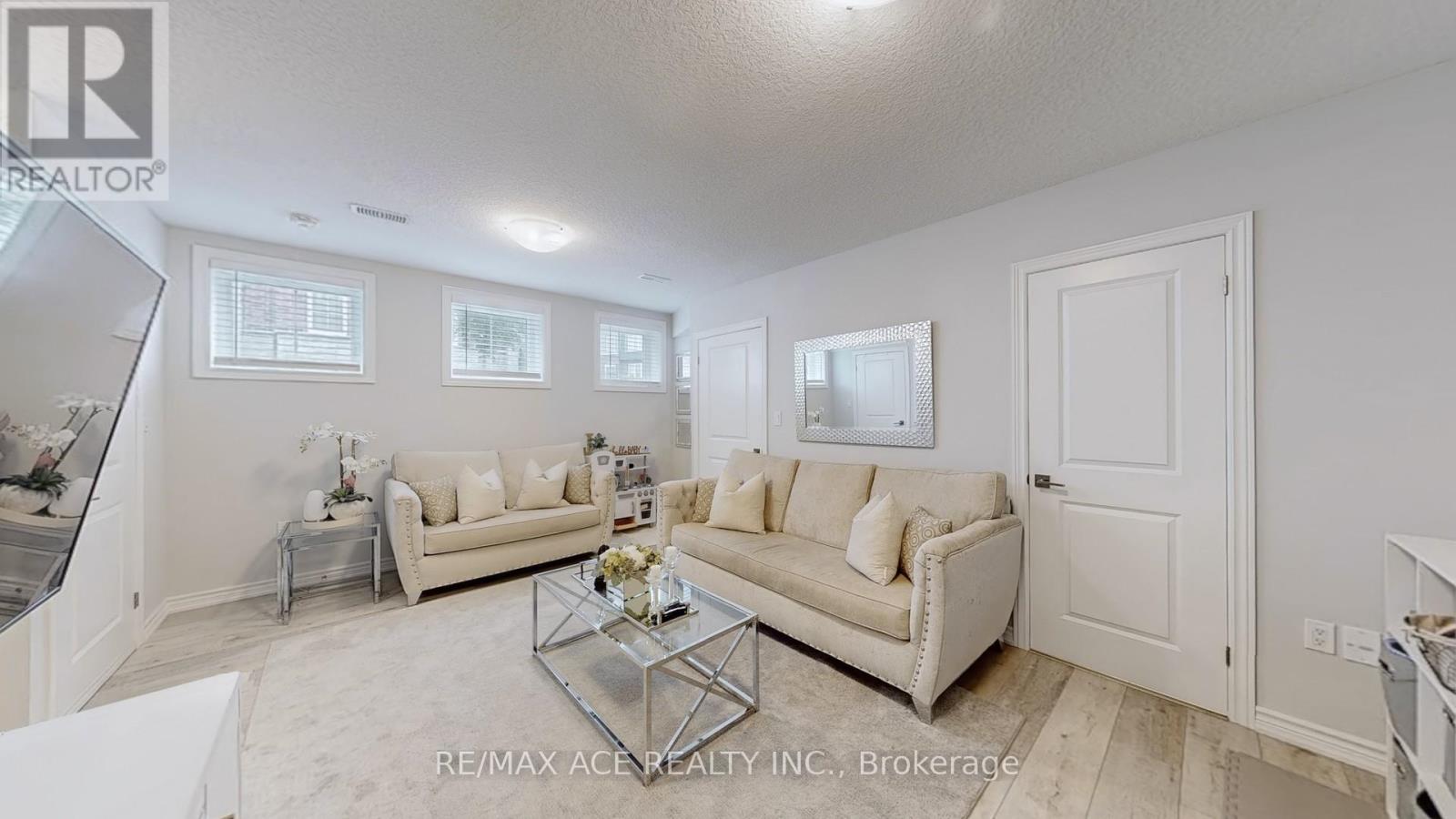 120 - 445 Ontario Street S, Milton, Ontario  L9T 9K5 - Photo 11 - W12157516