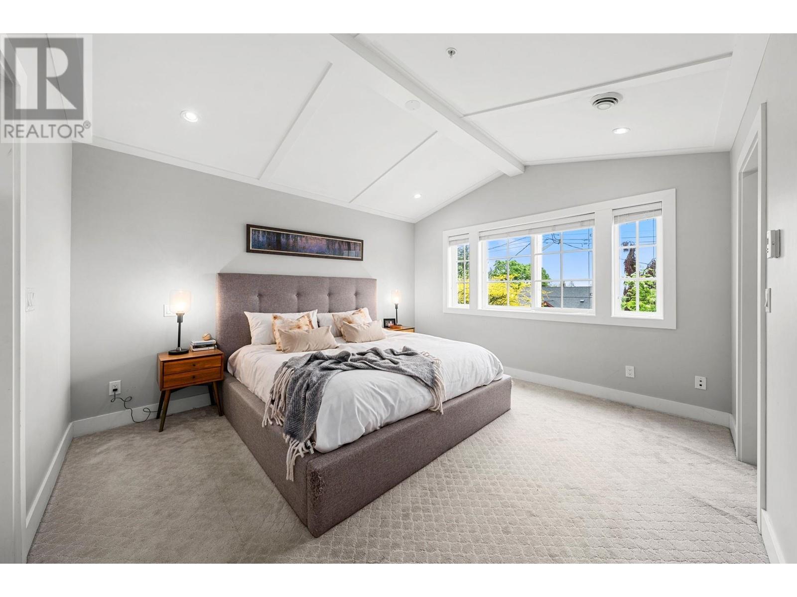328 E 9th Street, North Vancouver, British Columbia  V7L 2B2 - Photo 22 - R3004112