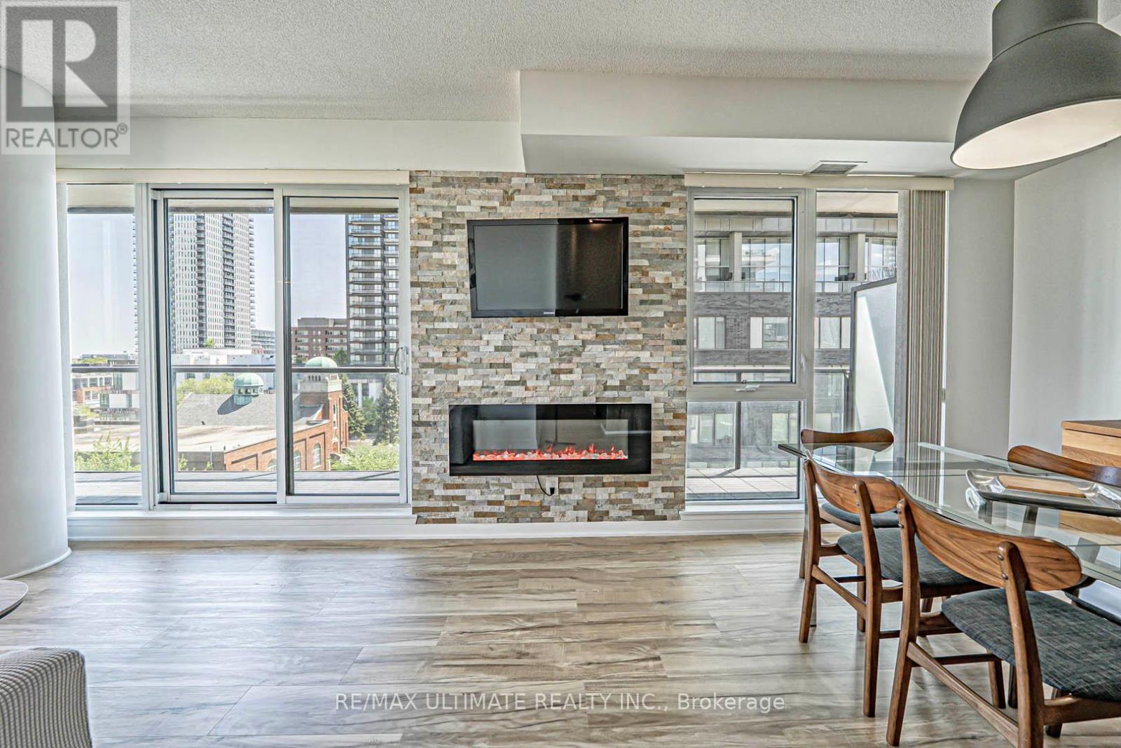 610 - 260 Sackville Street, Toronto, Ontario  M5A 0B3 - Photo 14 - C12157572