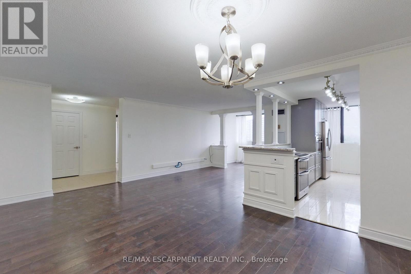 133 Torresdale Avenue, Toronto, Ontario  M2R 3T2 - Photo 18 - C12157584