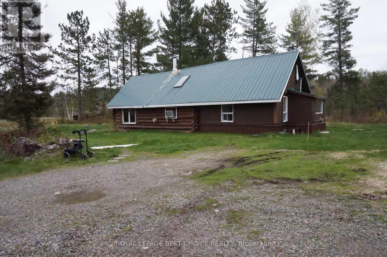 235519 Firstbrooke Line Road W, Temiskaming Shores, Ontario  P0J 1K0 - Photo 1 - T12078507