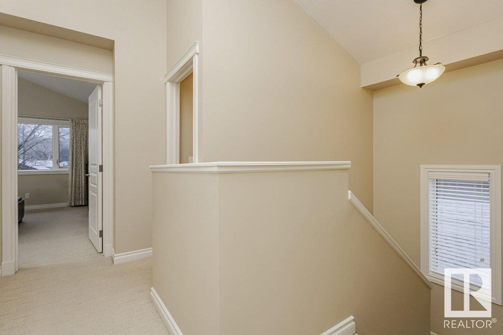 Property at 10511 76 ST NW image 2