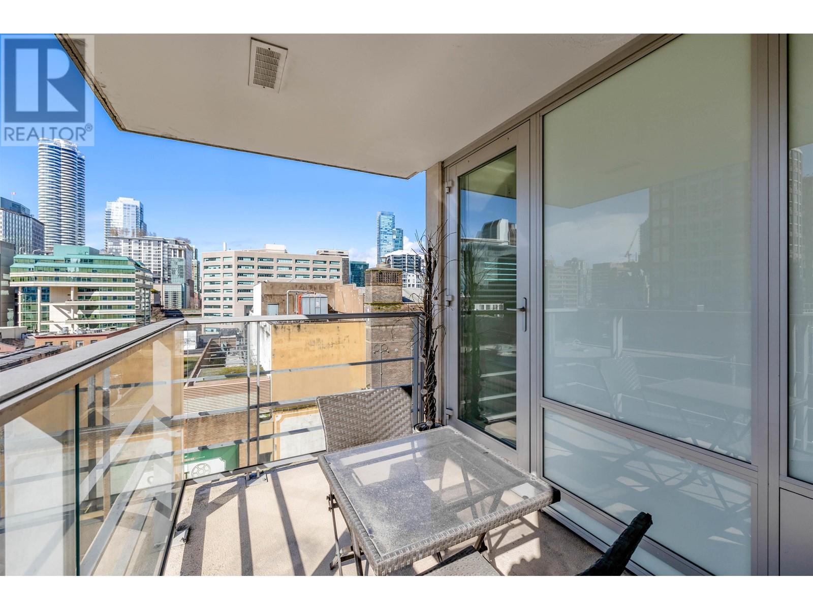 804 565 Smithe Street, Vancouver, British Columbia  V6B 0E4 - Photo 2 - R2993487