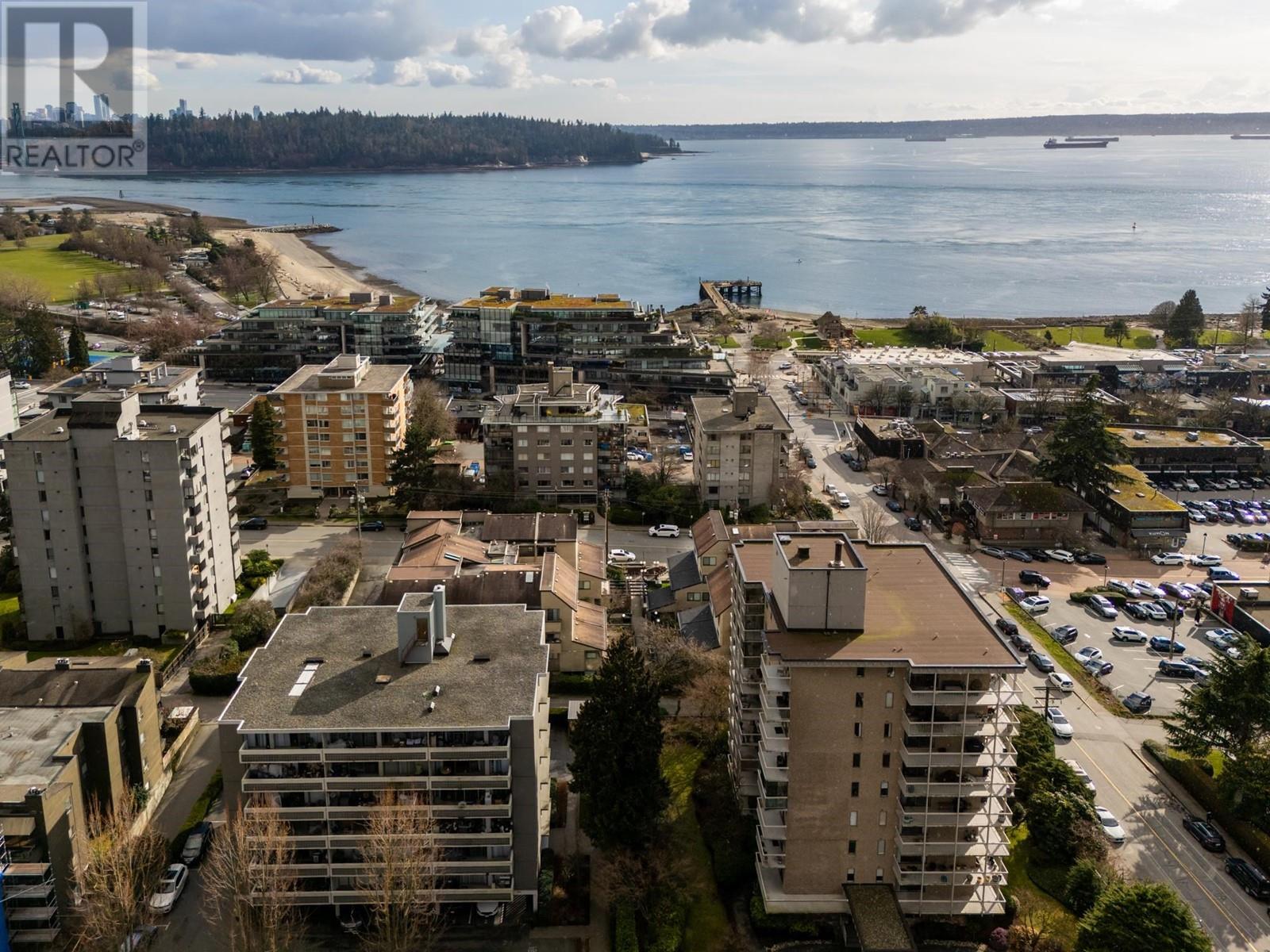 311 1363 Clyde Avenue, West Vancouver, British Columbia  V7T 2W9 - Photo 23 - R2977631