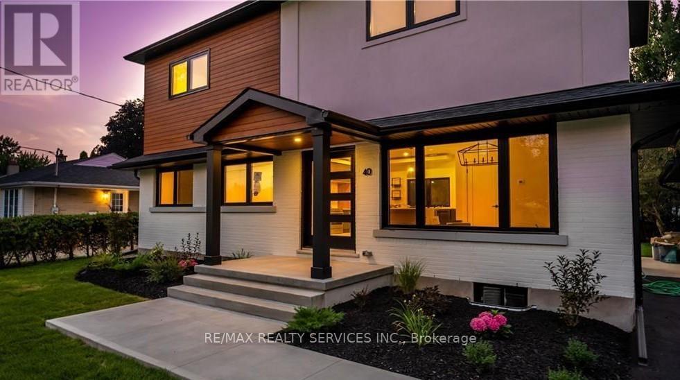 Property at 40 VARADI AVENUE image 4
