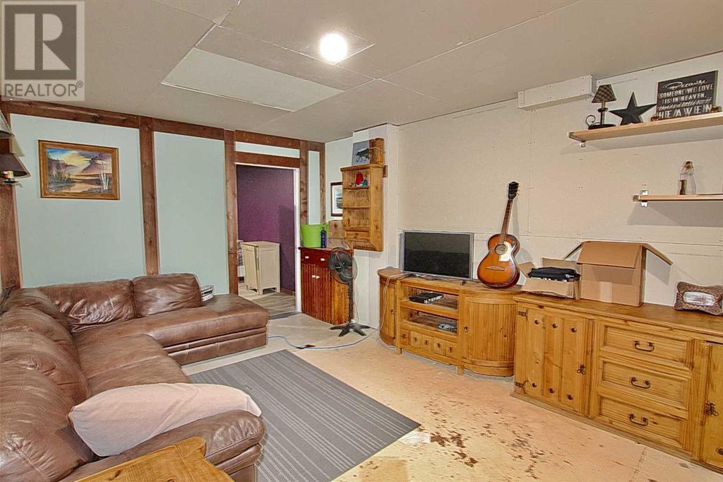 38503 Range Road 25a, Rural Red Deer County, Alberta  T0M 0H0 - Photo 10 - A2174728