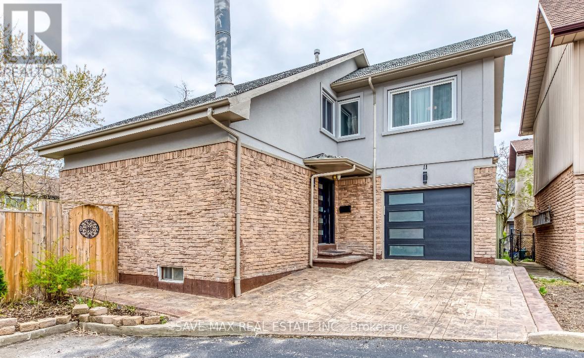 11 PIERPONT PLACE, Mississauga, Ontario