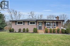 104 Simcoe Crescent, Middlesex Centre, Ontario  N0L 1R0 - Photo 2 - X12157608