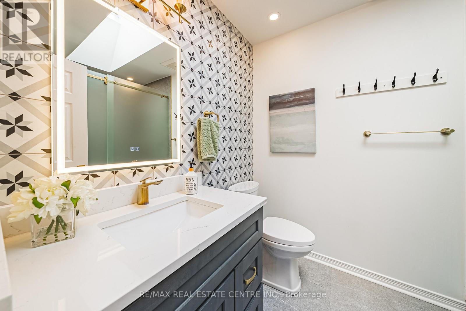 3360 Laburnum Crescent, Mississauga, Ontario  L5N 7M1 - Photo 29 - W12157611