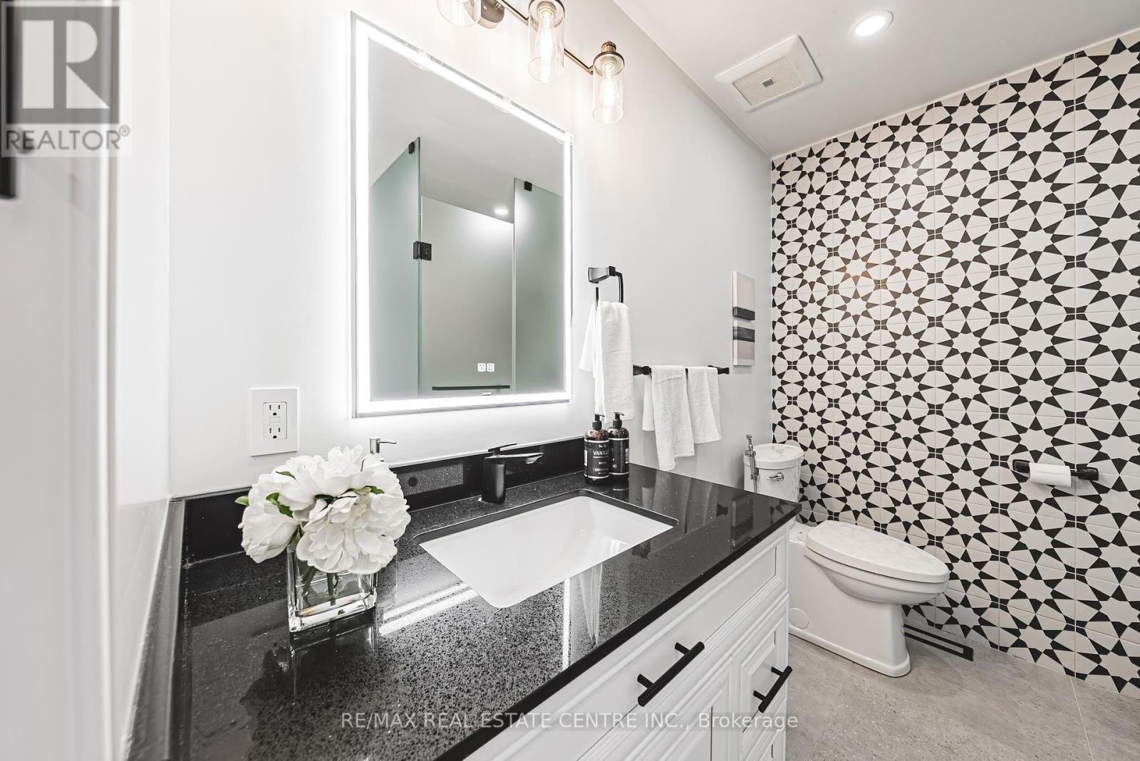 3360 Laburnum Crescent, Mississauga, Ontario  L5N 7M1 - Photo 33 - W12157611