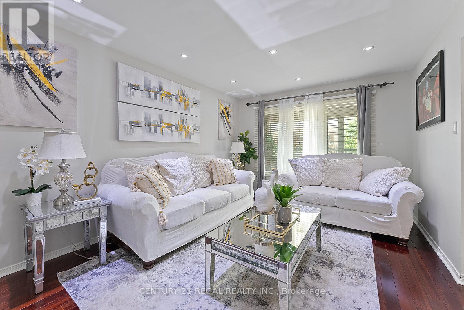 97 Hinchley Wood Grove, Brampton, Ontario  L6V 4J1 - Photo 10 - W12157612