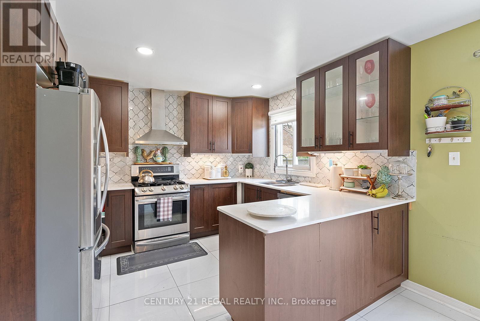 97 Hinchley Wood Grove, Brampton, Ontario  L6V 4J1 - Photo 19 - W12157612