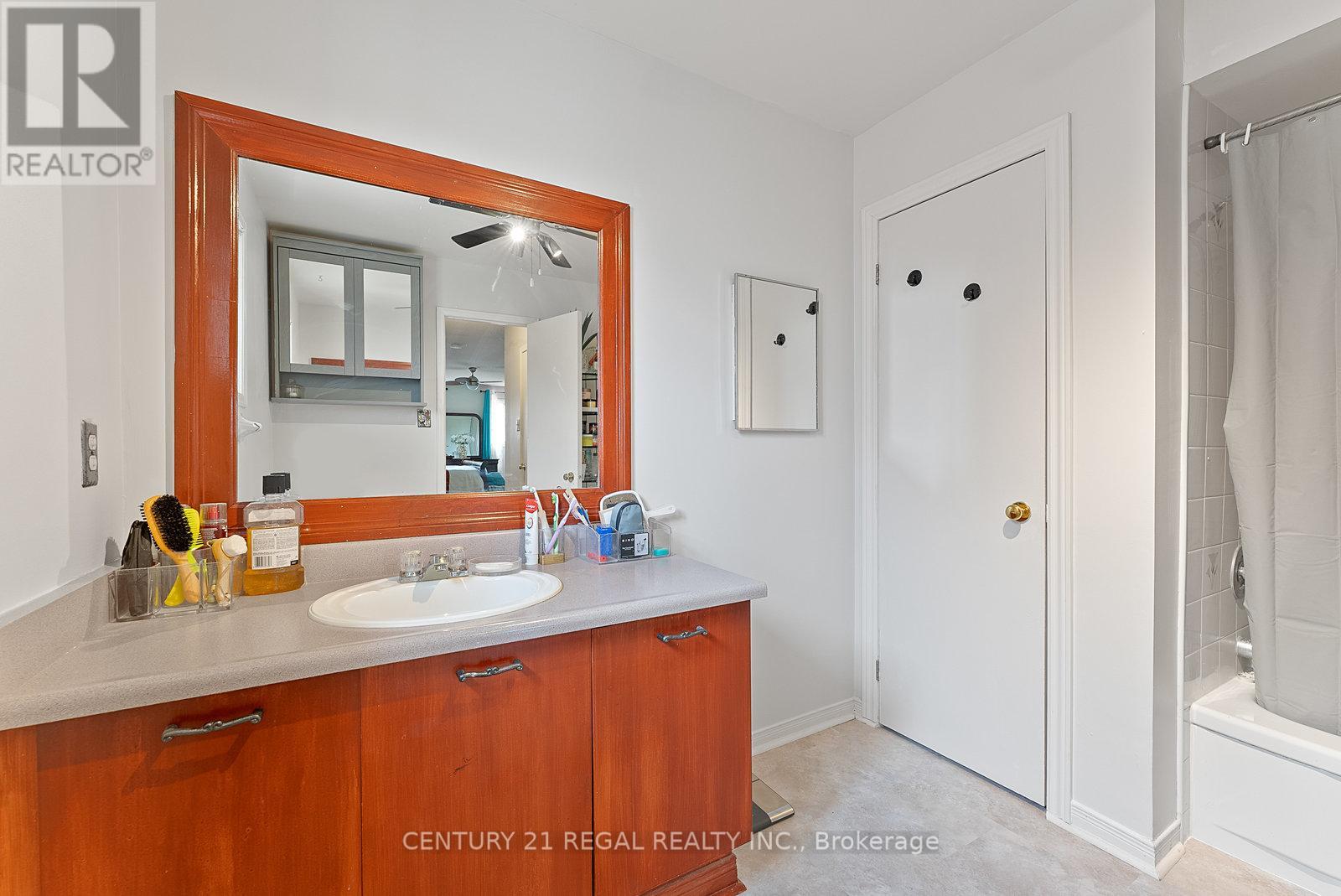 97 Hinchley Wood Grove, Brampton, Ontario  L6V 4J1 - Photo 35 - W12157612