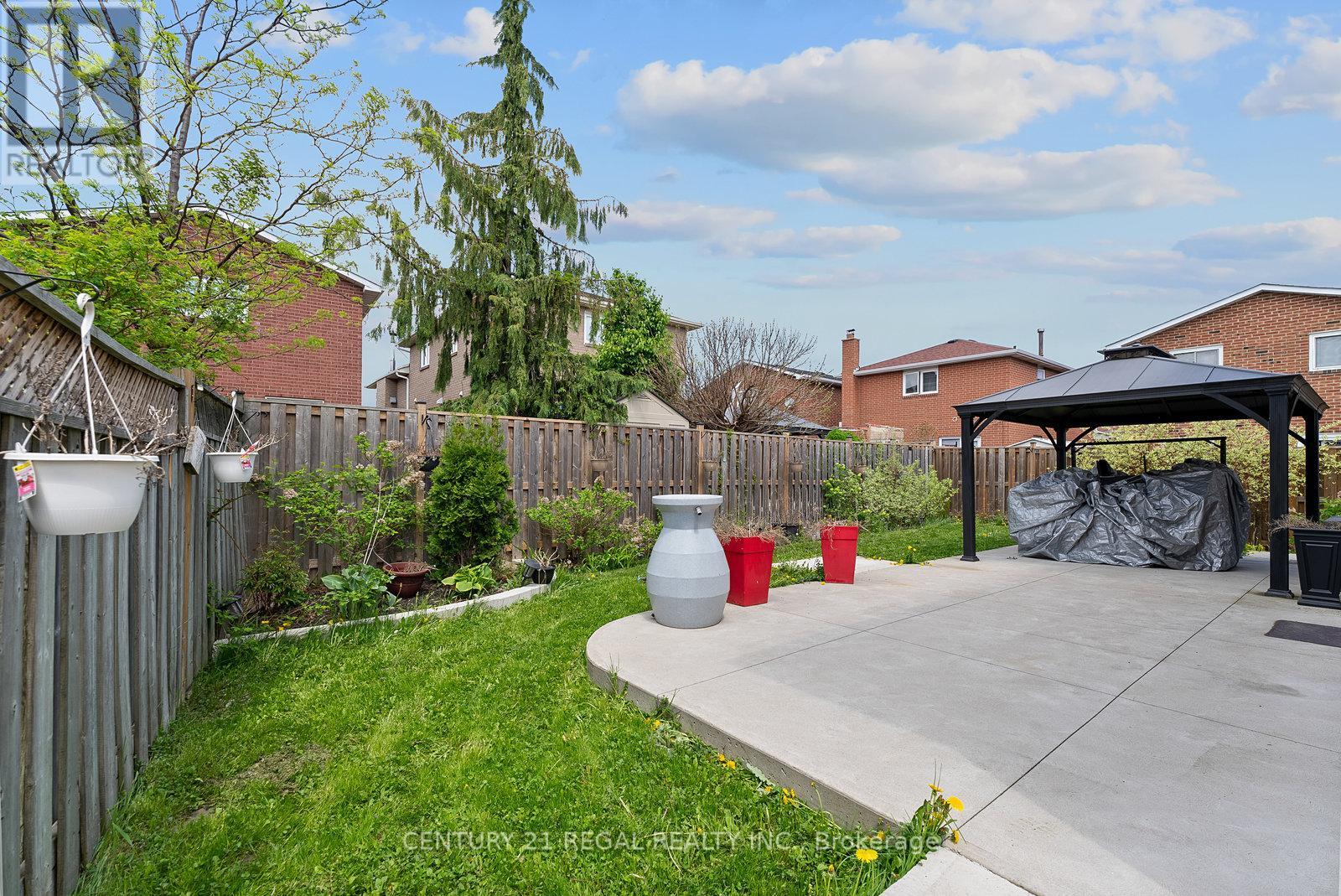97 Hinchley Wood Grove, Brampton, Ontario  L6V 4J1 - Photo 45 - W12157612