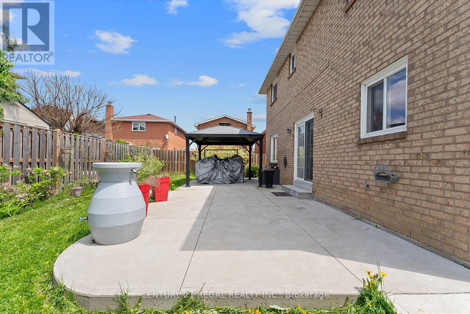 97 Hinchley Wood Grove, Brampton, Ontario  L6V 4J1 - Photo 48 - W12157612