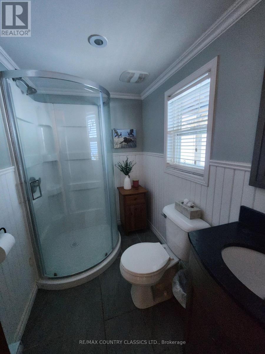 431 Bowers Point Road, Hastings Highlands, Ontario  K0L 1C0 - Photo 39 - X11933774