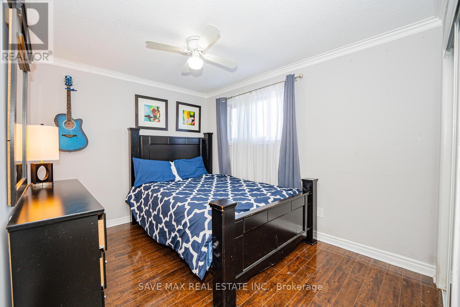 11 Pierpont Place, Mississauga (Meadowvale), Ontario  L5N 5V1 - Photo 18 - W12069544