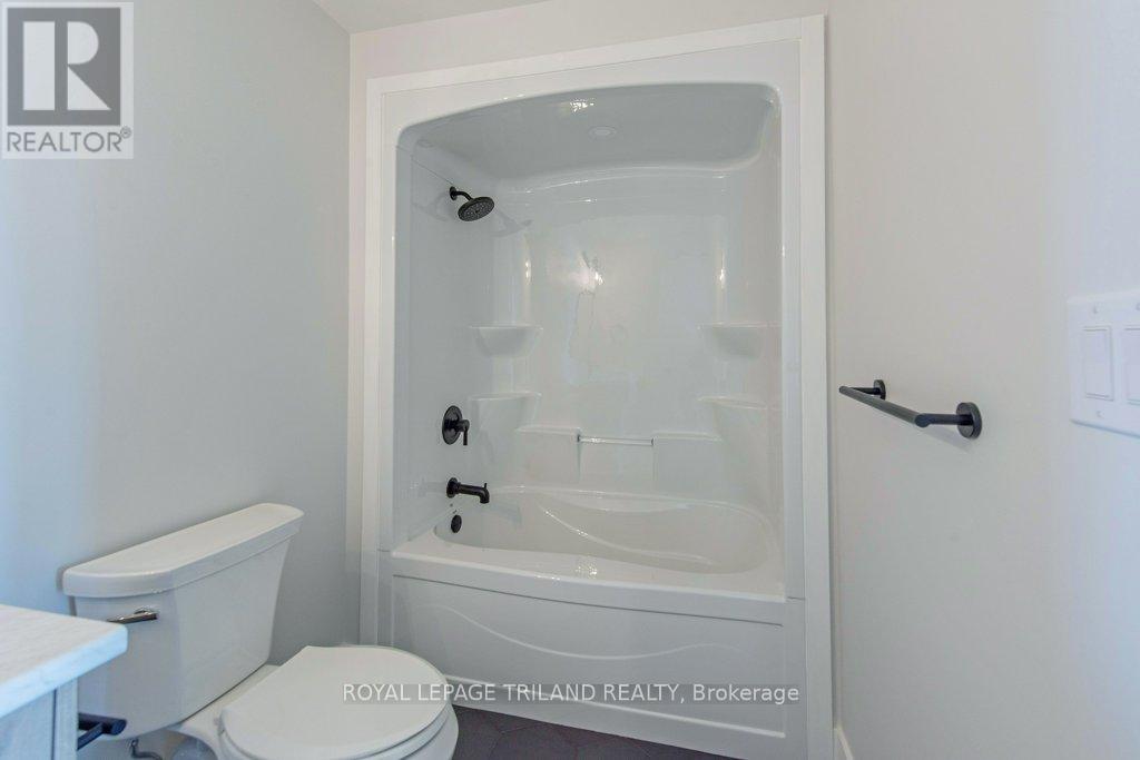 278 Marsh Line, Dutton/dunwich, Ontario  N0L 1J0 - Photo 28 - X12071116