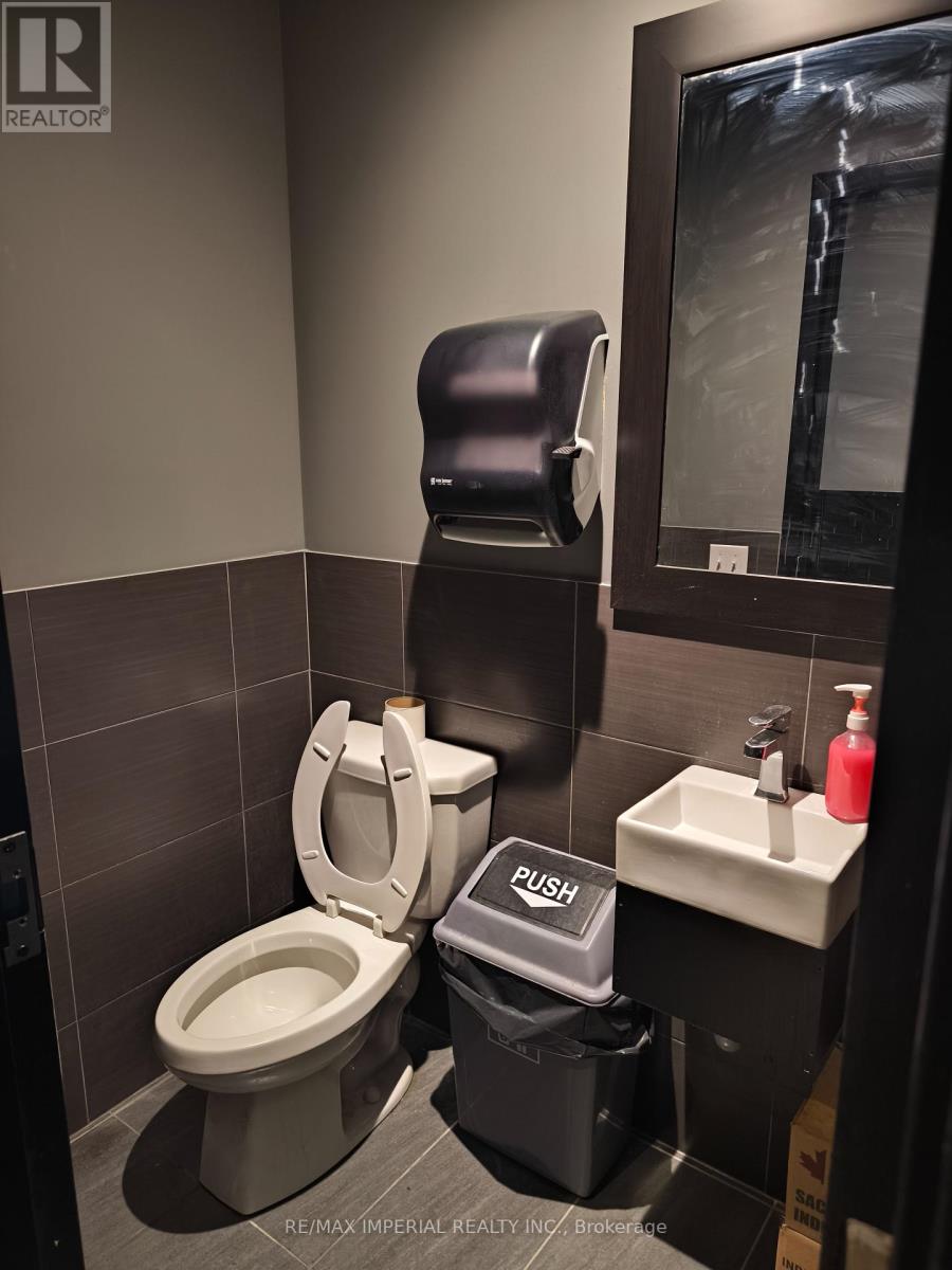 9275 Markham Road, Markham (Greensborough), Ontario  L6E 1A3 - Photo 9 - N12157621