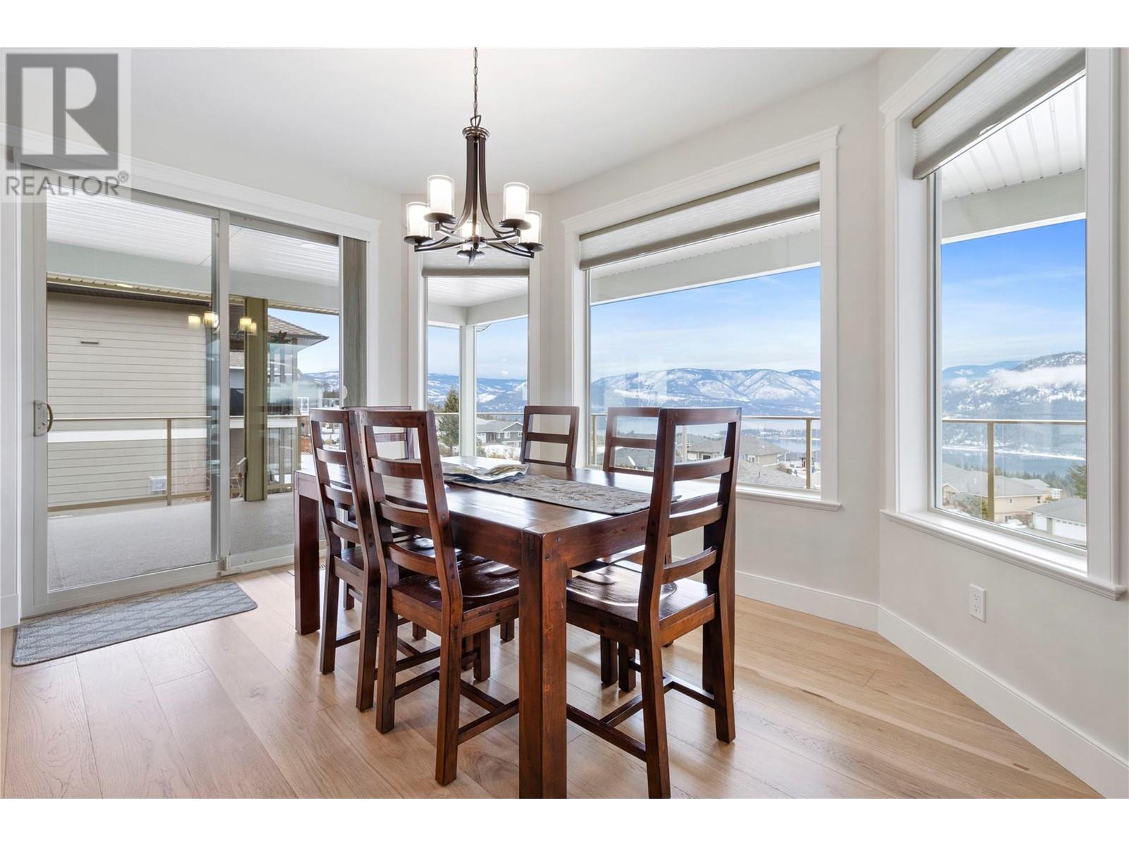 2550 Copperview Drive, Blind Bay, BC V0E1H0