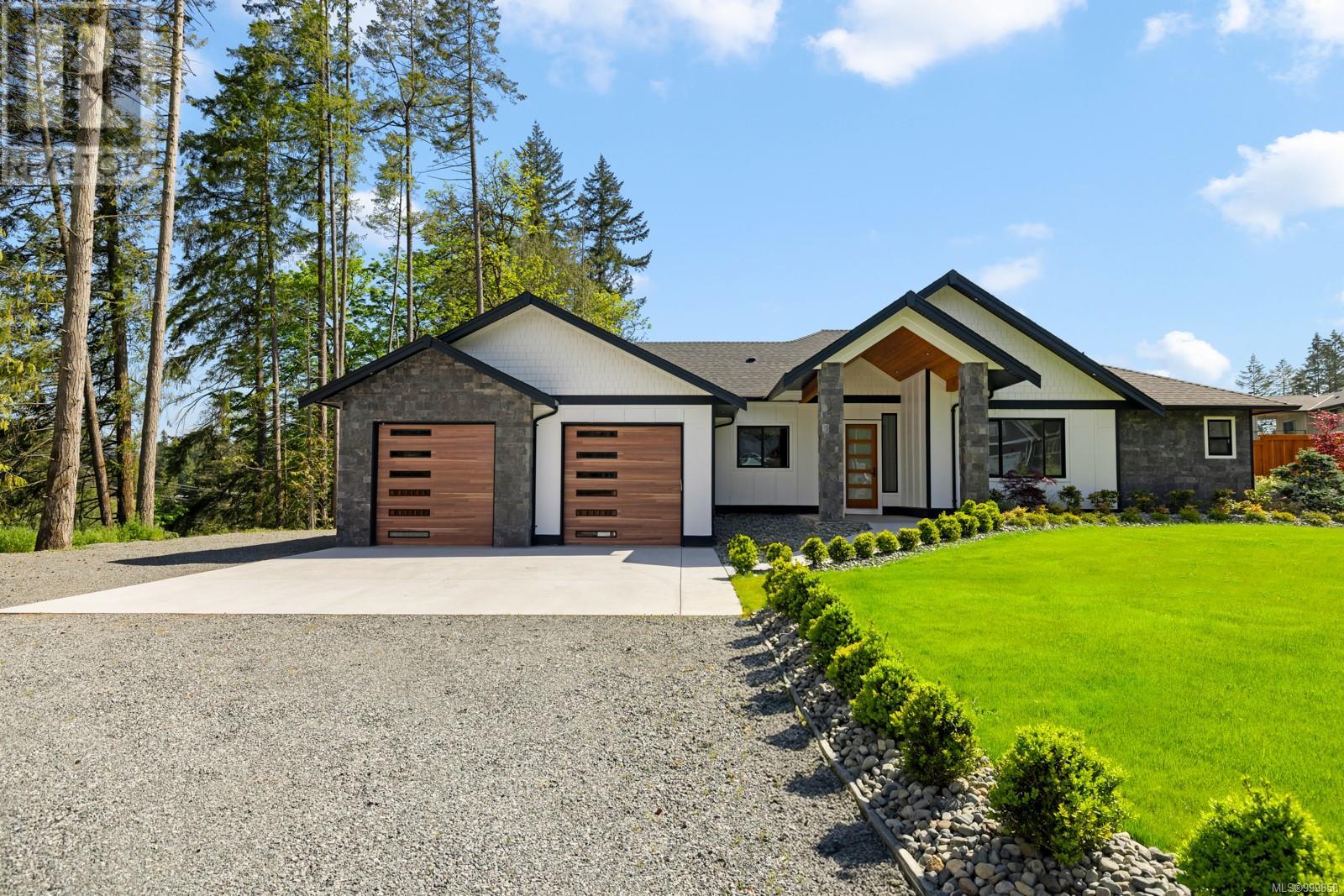 Property at 2770 Sheldrake Pl image 2