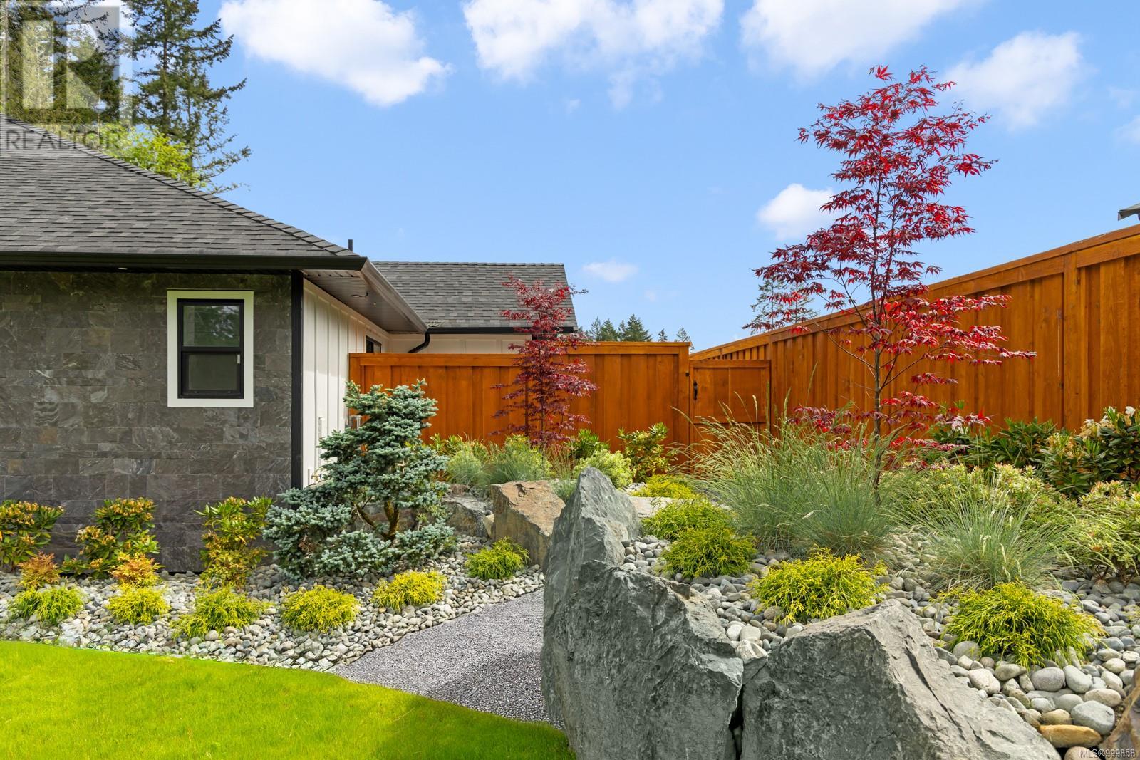 Property at 2770 Sheldrake Pl image 3