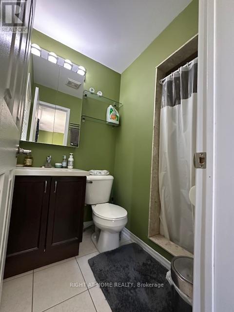 3169 Joel Kerbel Place, Mississauga (Applewood), Ontario  L4Y 0B1 - Photo 5 - W12157640