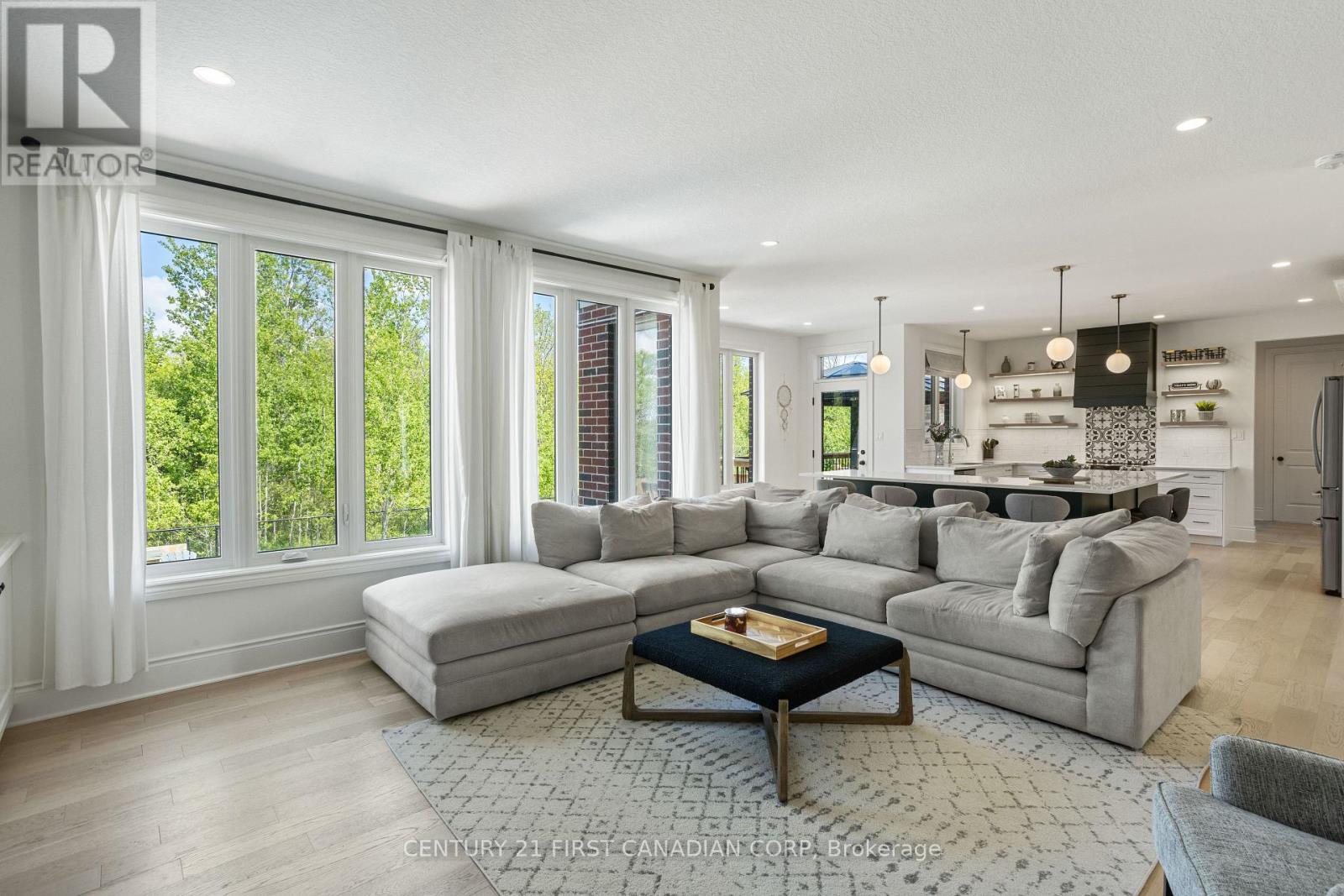Photo 8 of 50 for 777 Zaifman Circle