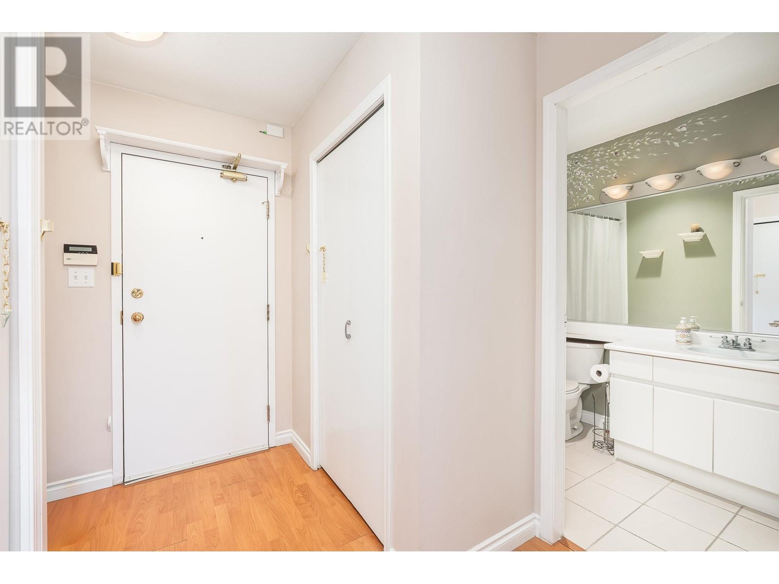 330 7480 St. Albans Road, Richmond, British Columbia  V6Y 2K6 - Photo 18 - R3004130