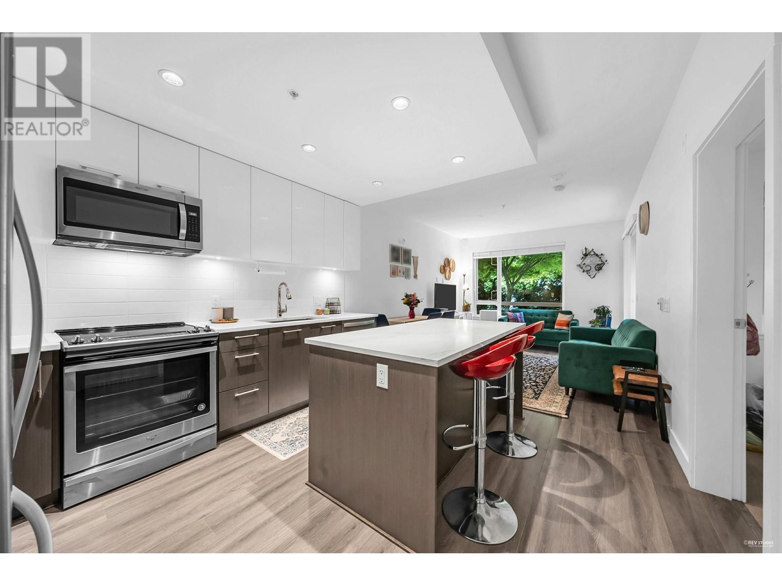 106 2382 Atkins Avenue, Port Coquitlam, British Columbia  V3C 0G7 - Photo 2 - R3004132