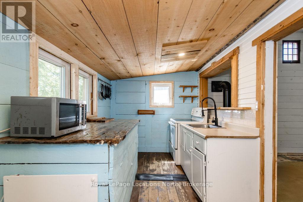 5 Fanella Road, Tiny, Ontario  L0L 2J0 - Photo 20 - S12157649