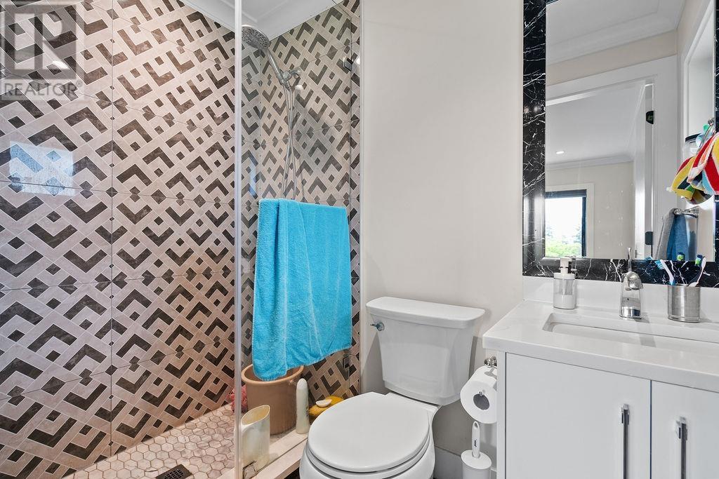 5811 Patrick Street, Burnaby, British Columbia  V5J 3B5 - Photo 15 - R3004133