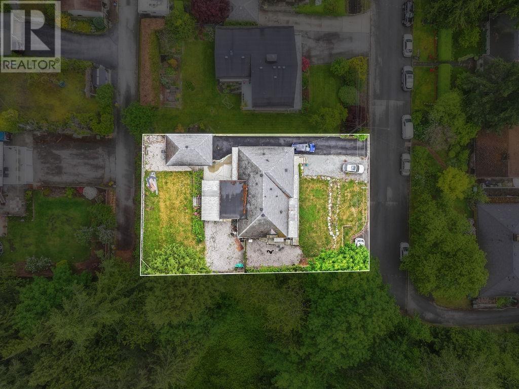 5811 Patrick Street, Burnaby, British Columbia  V5J 3B5 - Photo 29 - R3004133
