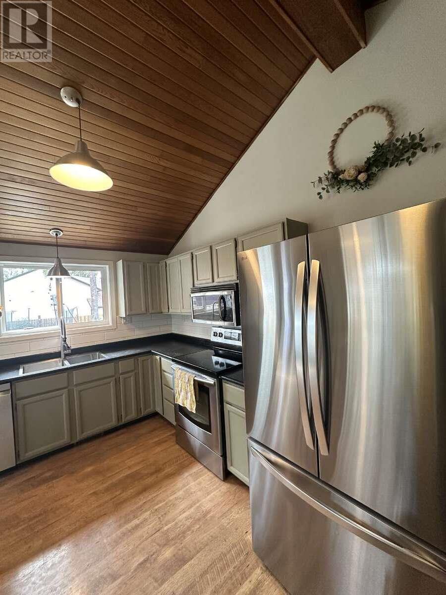 Property at 120 BERGERON Drive image 4