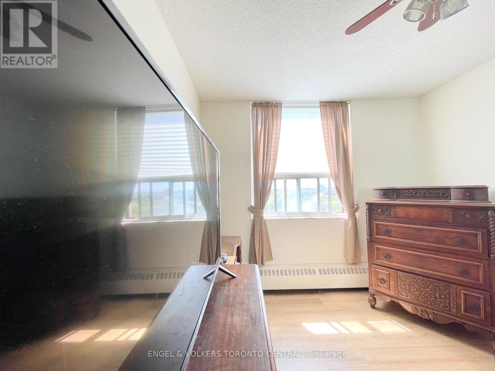 1003 - 3390 Weston Road, Toronto, Ontario  M9M 2X3 - Photo 15 - W12085869