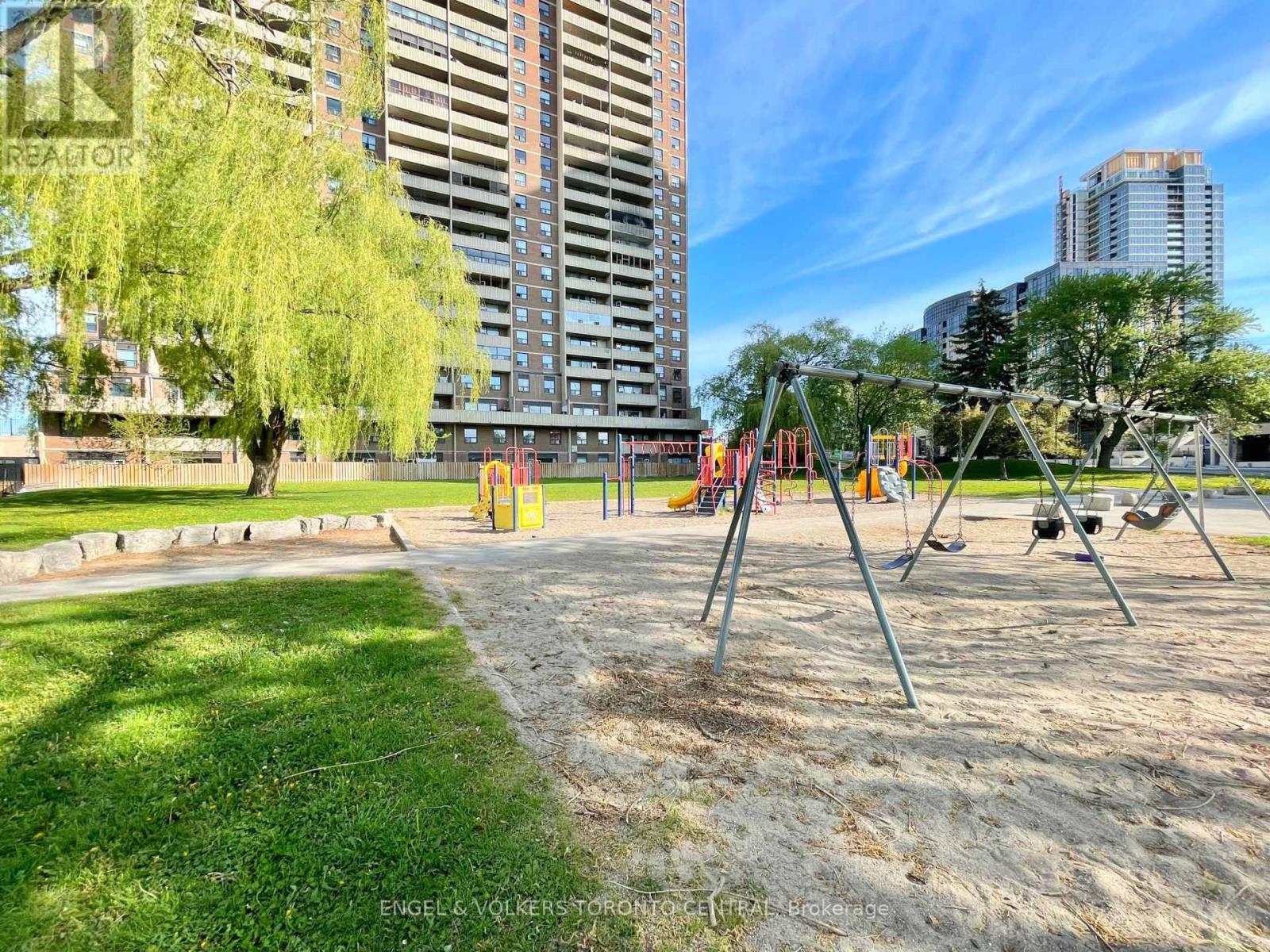 Property at 1003 - 3390 WESTON ROAD image 2