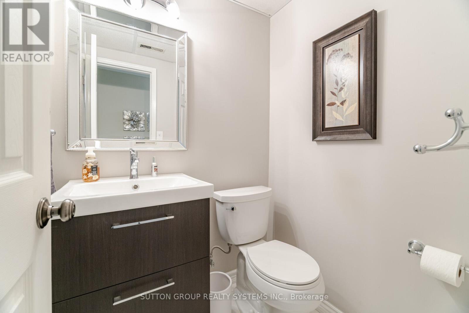 2753 Inlake Court, Mississauga, Ontario  L5N 2A4 - Photo 37 - W12157647