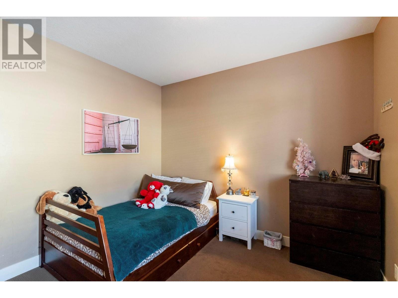 1347 Wilmot Avenue, Kelowna, BC V1P1P5