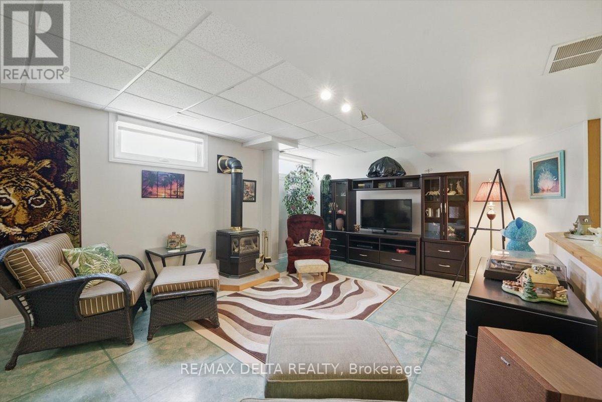 1800 Tucker Road, Clarence-Rockland, Ontario  K4K 1K7 - Photo 23 - X12157654