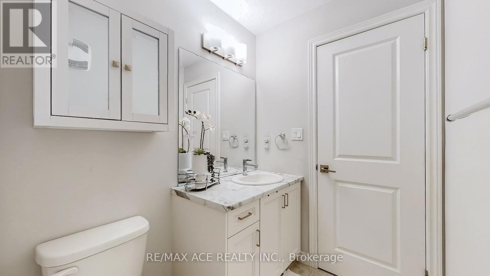 120 - 445 Ontario Street S, Milton, Ontario  L9T 9K5 - Photo 31 - W12157516