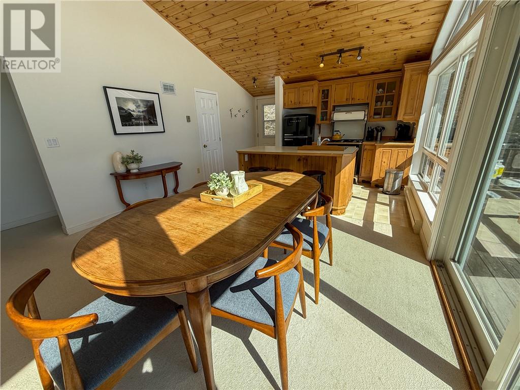 150 Pennie Avenue, Manitoulin Island, Ontario  P0P 2C0 - Photo 12 - 2121383