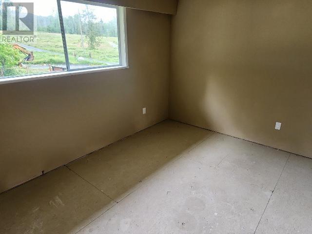 8140 Centennial Drive, Powell River, British Columbia   - Photo 15 - 18982